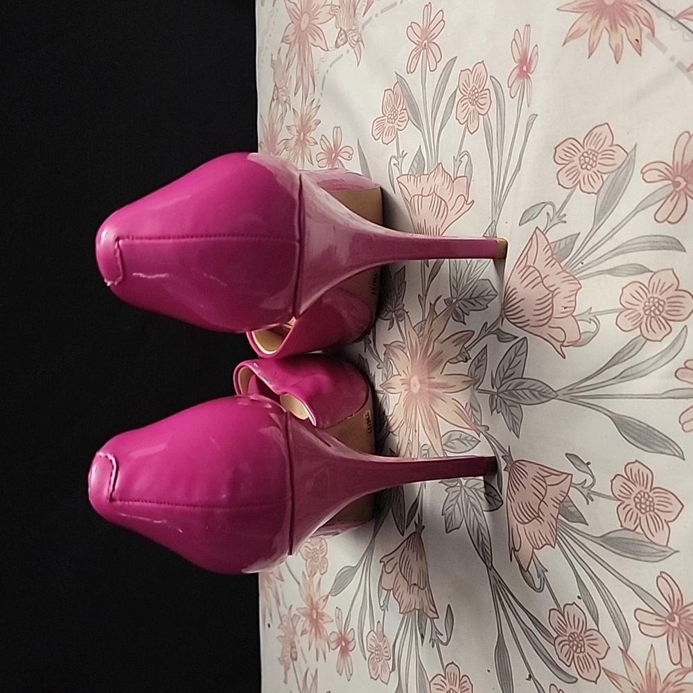 Pink heels - Picture 4 of 4